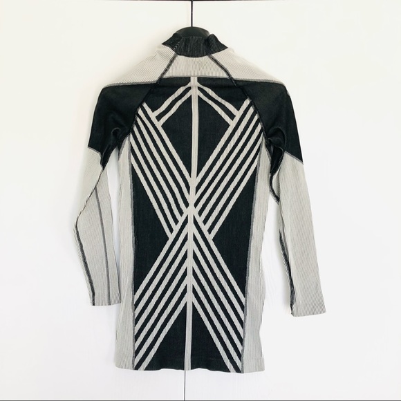 Olympics Swedish team Compression top by H&M - Picture 7 of 14